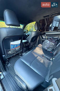 Позашляховик / Кросовер Toyota Land Cruiser Prado 2021 в 