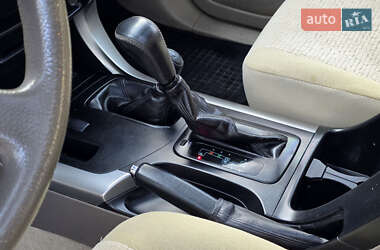 Внедорожник / Кроссовер Toyota Land Cruiser Prado 2004 в 