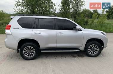 Позашляховик / Кросовер Toyota Land Cruiser Prado 2011 в 