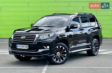 Позашляховик / Кросовер Toyota Land Cruiser Prado 2019 в Києві