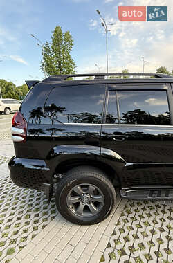 Внедорожник / Кроссовер Toyota Land Cruiser Prado 2007 в 