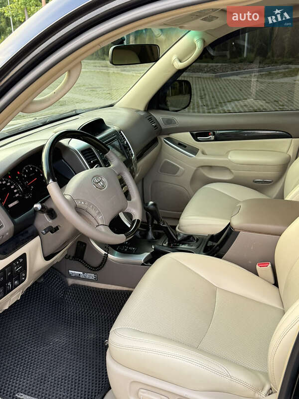 Внедорожник / Кроссовер Toyota Land Cruiser Prado 2007 в Киеве