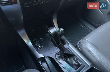 Внедорожник / Кроссовер Toyota Land Cruiser Prado 2005 в 