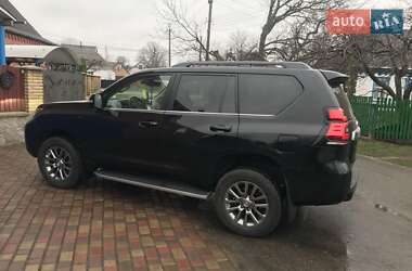 Внедорожник / Кроссовер Toyota Land Cruiser Prado 2018 в Хороле