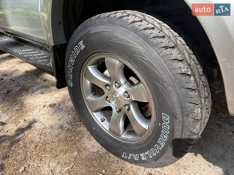 Внедорожник / Кроссовер Toyota Land Cruiser Prado 2008 в Ахтырке