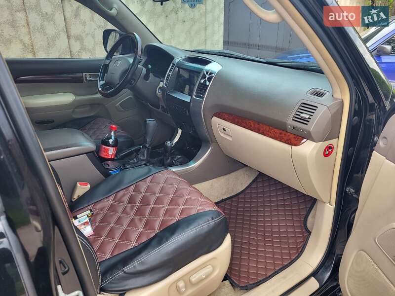 Позашляховик / Кросовер Toyota Land Cruiser Prado 2003 в Одесі