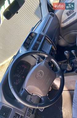 Позашляховик / Кросовер Toyota Land Cruiser Prado 2001 в 