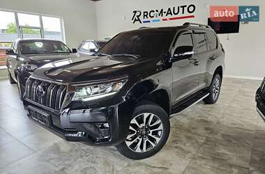 Внедорожник / Кроссовер Toyota Land Cruiser Prado 2022 в 