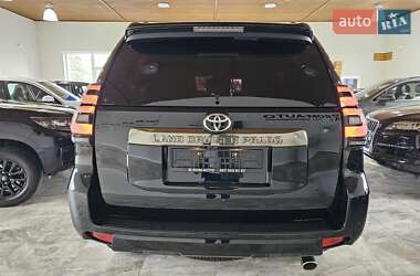 Внедорожник / Кроссовер Toyota Land Cruiser Prado 2022 в 
