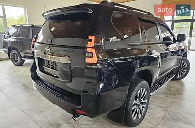 Внедорожник / Кроссовер Toyota Land Cruiser Prado 2022 в 