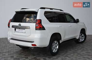 Позашляховик / Кросовер Toyota Land Cruiser Prado 2019 в 