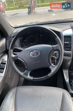 Внедорожник / Кроссовер Toyota Land Cruiser Prado 2008 в 