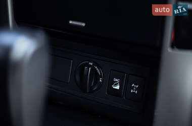 Позашляховик / Кросовер Toyota Land Cruiser Prado 2013 в 