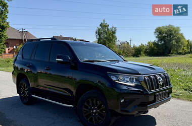 Внедорожник / Кроссовер Toyota Land Cruiser Prado 2023 в 