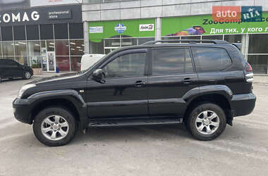 Внедорожник / Кроссовер Toyota Land Cruiser Prado 2006 в 