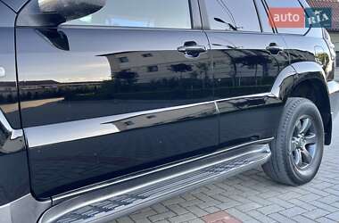 Позашляховик / Кросовер Toyota Land Cruiser Prado 2007 в 