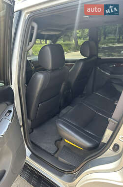 Внедорожник / Кроссовер Toyota Land Cruiser Prado 2003 в 