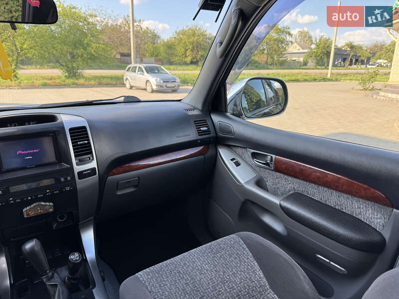 Внедорожник / Кроссовер Toyota Land Cruiser Prado 2007 в Харькове фото 13 Внедорожник / Кроссовер Toyota Land Cruiser Prado 2007 в Харькове