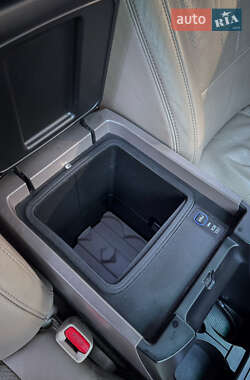 Внедорожник / Кроссовер Toyota Land Cruiser Prado 2008 в 