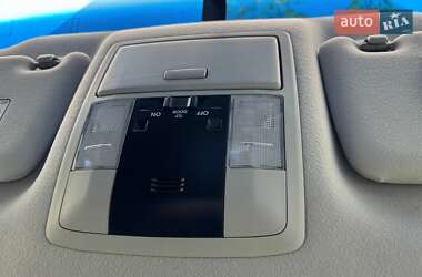 Внедорожник / Кроссовер Toyota Land Cruiser Prado 2021 в 