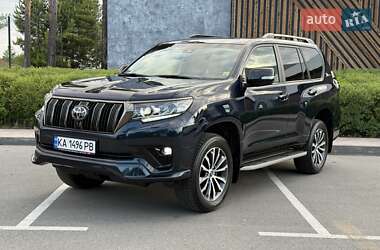 Внедорожник / Кроссовер Toyota Land Cruiser Prado 2022 в Киеве