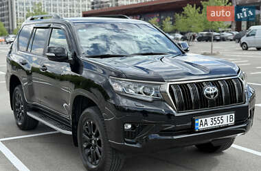 Внедорожник / Кроссовер Toyota Land Cruiser Prado 2020 в 