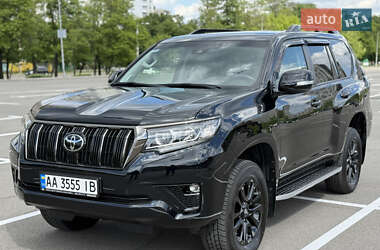 Внедорожник / Кроссовер Toyota Land Cruiser Prado 2020 в 