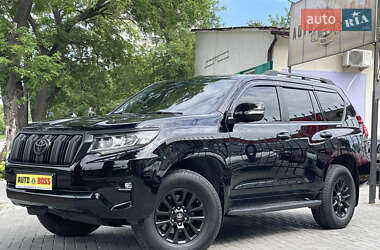 Внедорожник / Кроссовер Toyota Land Cruiser Prado 2017 в Николаеве