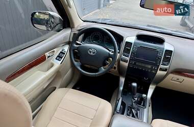 Внедорожник / Кроссовер Toyota Land Cruiser Prado 2004 в 