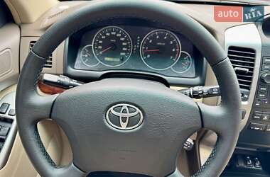 Внедорожник / Кроссовер Toyota Land Cruiser Prado 2004 в 