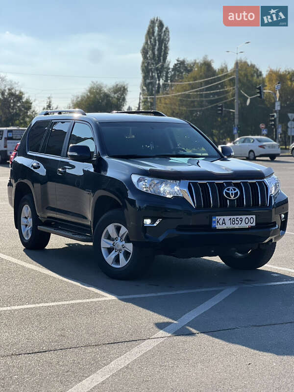 Toyota Land Cruiser Prado 2018