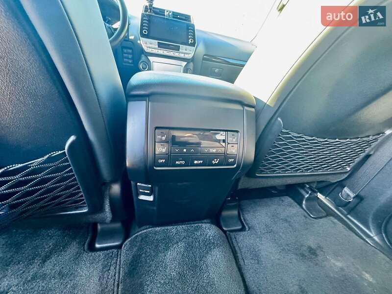 Позашляховик / Кросовер Toyota Land Cruiser Prado 2022 в Одесі