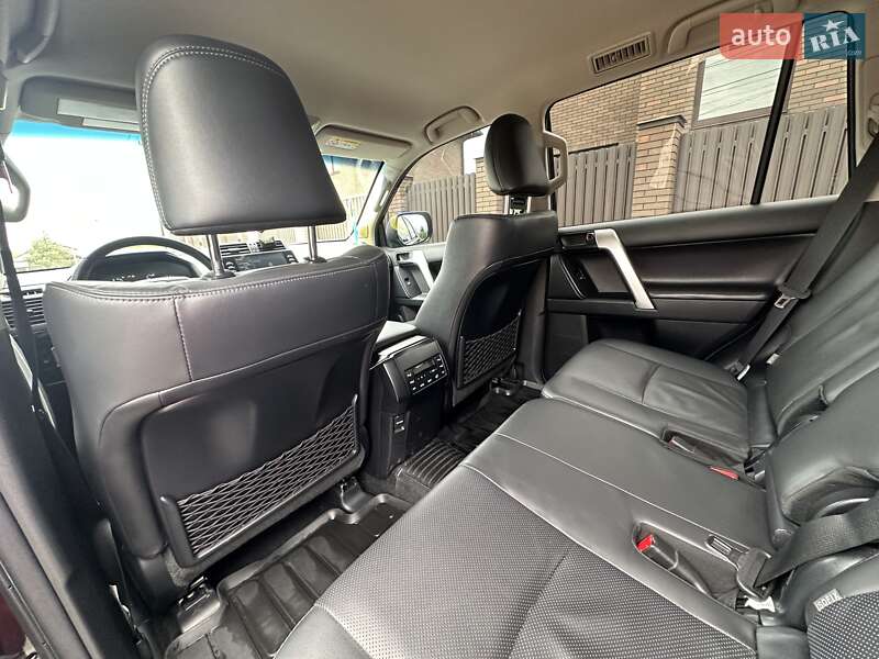 Позашляховик / Кросовер Toyota Land Cruiser Prado 2023 в Києві