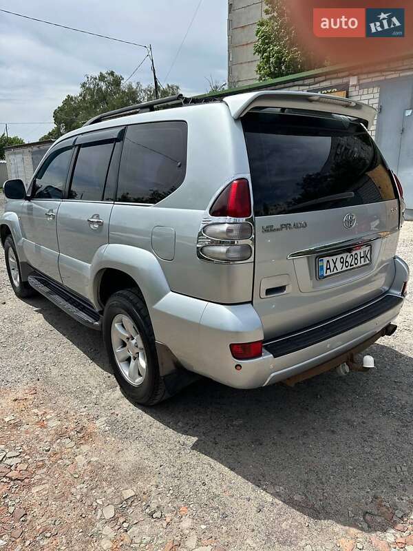 Внедорожник / Кроссовер Toyota Land Cruiser Prado 2005 в Харькове