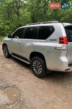 Внедорожник / Кроссовер Toyota Land Cruiser Prado 2011 в Калуше