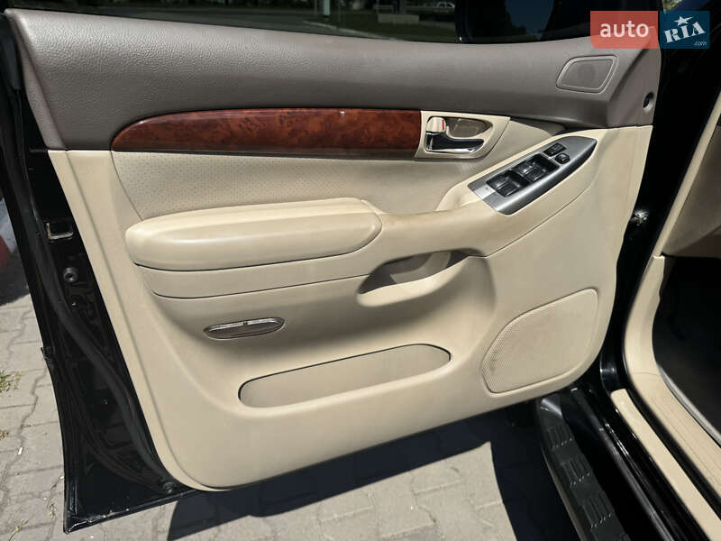 Внедорожник / Кроссовер Toyota Land Cruiser Prado 2008 в Николаеве