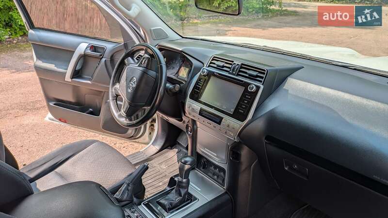 Позашляховик / Кросовер Toyota Land Cruiser Prado 2019 в Бердичеві