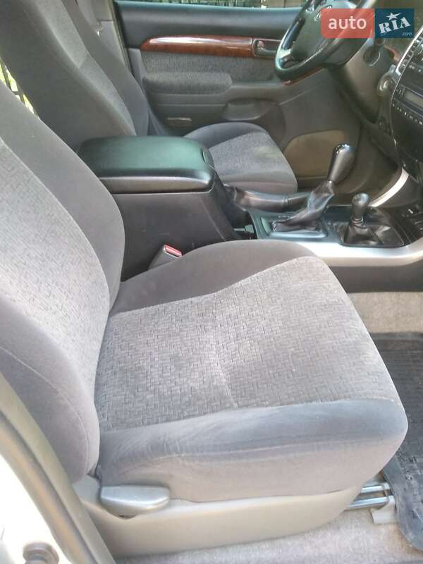 Позашляховик / Кросовер Toyota Land Cruiser Prado 2007 в Самборі фото 11 Позашляховик / Кросовер Toyota Land Cruiser Prado 2007 в Самборі