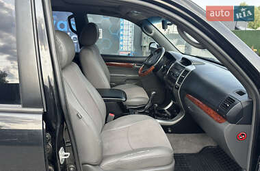 Внедорожник / Кроссовер Toyota Land Cruiser Prado 2006 в 