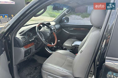 Внедорожник / Кроссовер Toyota Land Cruiser Prado 2006 в 