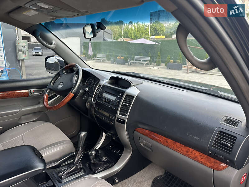 Внедорожник / Кроссовер Toyota Land Cruiser Prado 2006 в Фастове