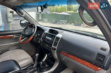 Внедорожник / Кроссовер Toyota Land Cruiser Prado 2006 в 