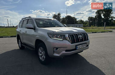 Позашляховик / Кросовер Toyota Land Cruiser Prado 2020 в 