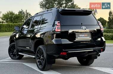 Внедорожник / Кроссовер Toyota Land Cruiser Prado 2022 в 