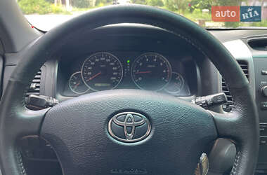 Внедорожник / Кроссовер Toyota Land Cruiser Prado 2006 в 