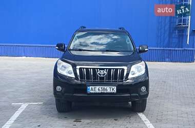 Внедорожник / Кроссовер Toyota Land Cruiser Prado 2012 в Киеве