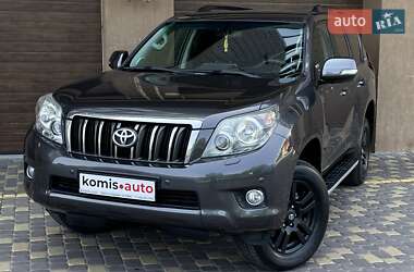 Позашляховик / Кросовер Toyota Land Cruiser Prado 2010 в Вінниці