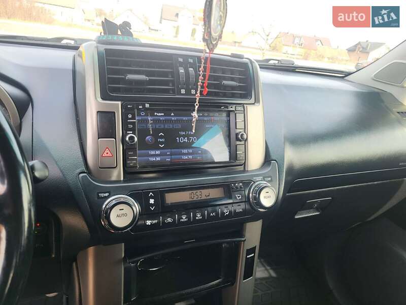 Внедорожник / Кроссовер Toyota Land Cruiser Prado 2010 в Городке фото 9 Внедорожник / Кроссовер Toyota Land Cruiser Prado 2010 в Городке