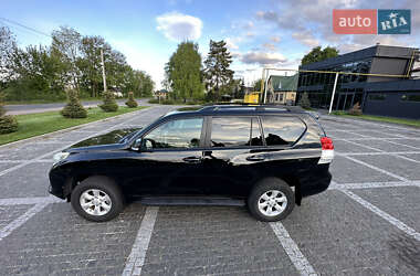 Внедорожник / Кроссовер Toyota Land Cruiser Prado 2010 в 