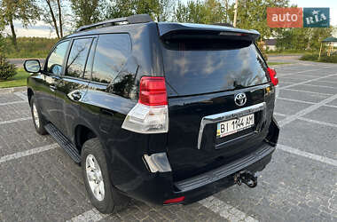 Внедорожник / Кроссовер Toyota Land Cruiser Prado 2010 в 